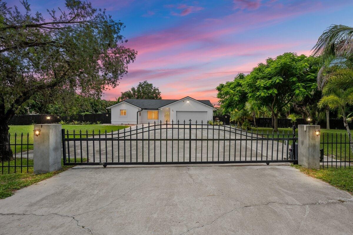 17120 42ND Road N, The Acreage, FL 33470