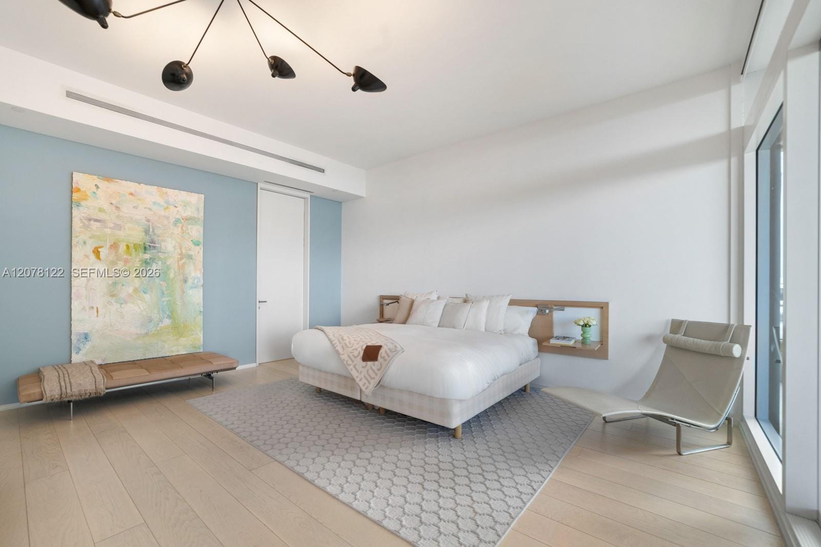 3315 Collins Avenue 4C — photo 9