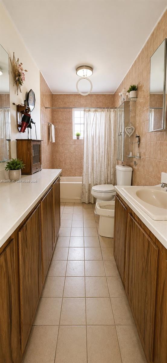 3441 NW 17th Street — photo 2