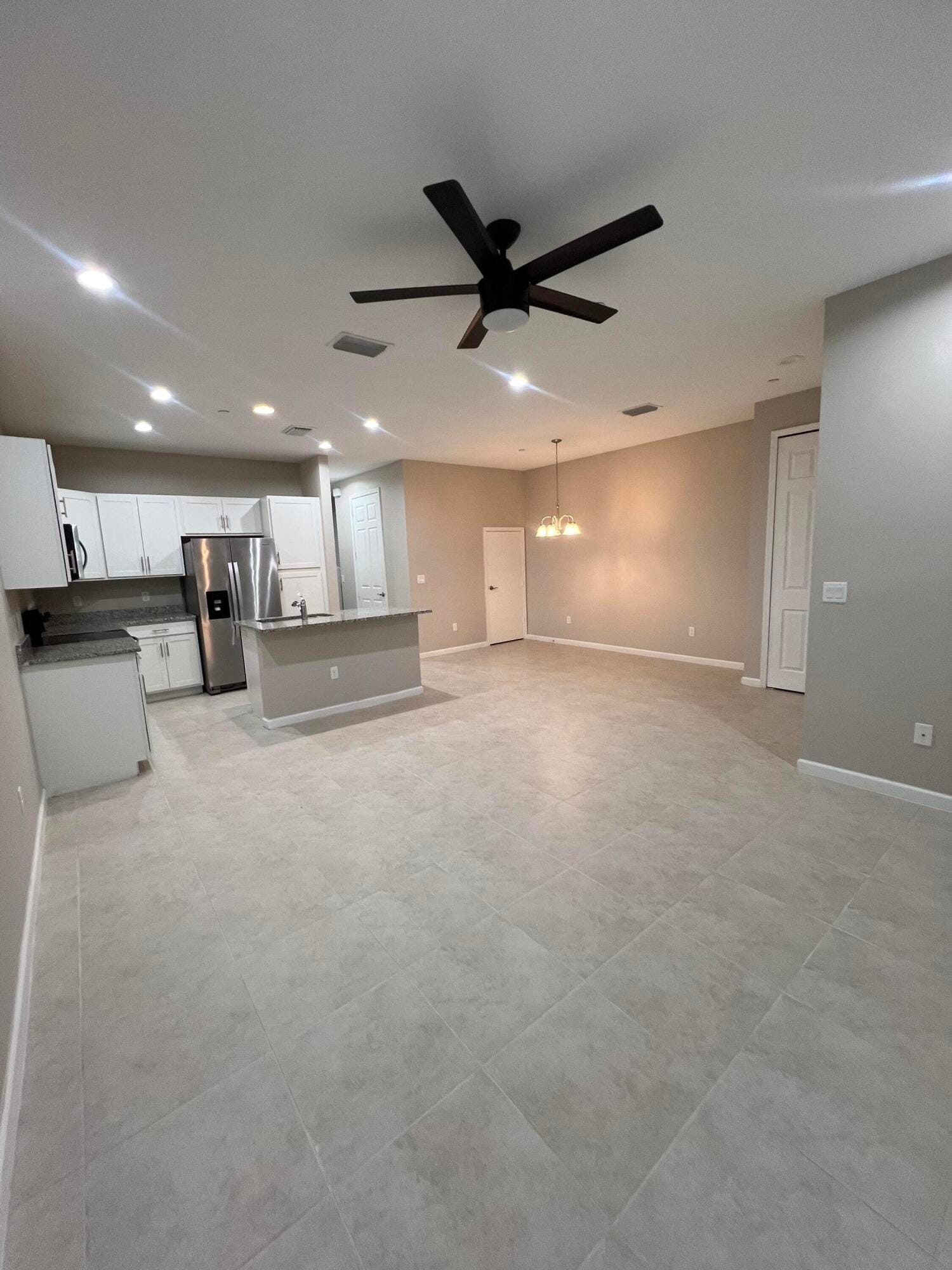 14404 EMERALD PLACE Way 14404 — photo 4