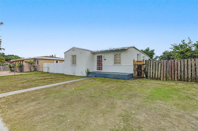 3940 NW 2nd Street, Miami, FL 33126