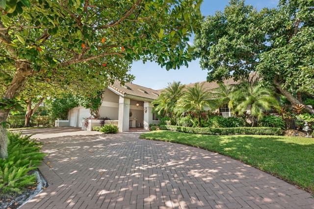 7205 MANDARIN Drive, sold in ZIP 33433, Boca Raton, FL