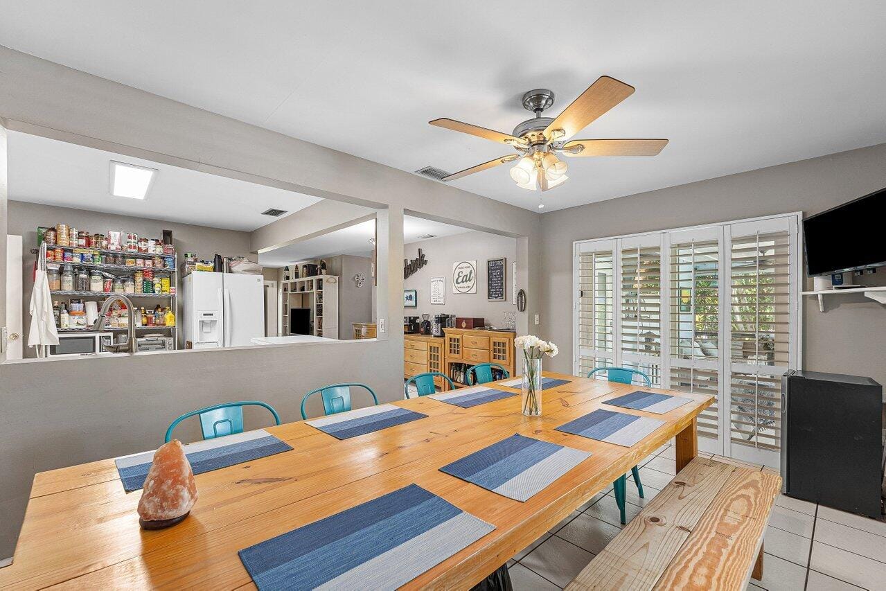 612 NW 7th Court — photo 10