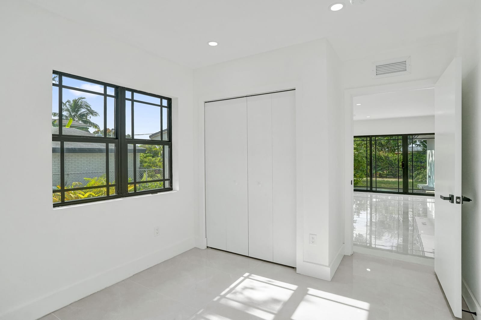 3234 TAFT Street, Hollywood, FL 33021