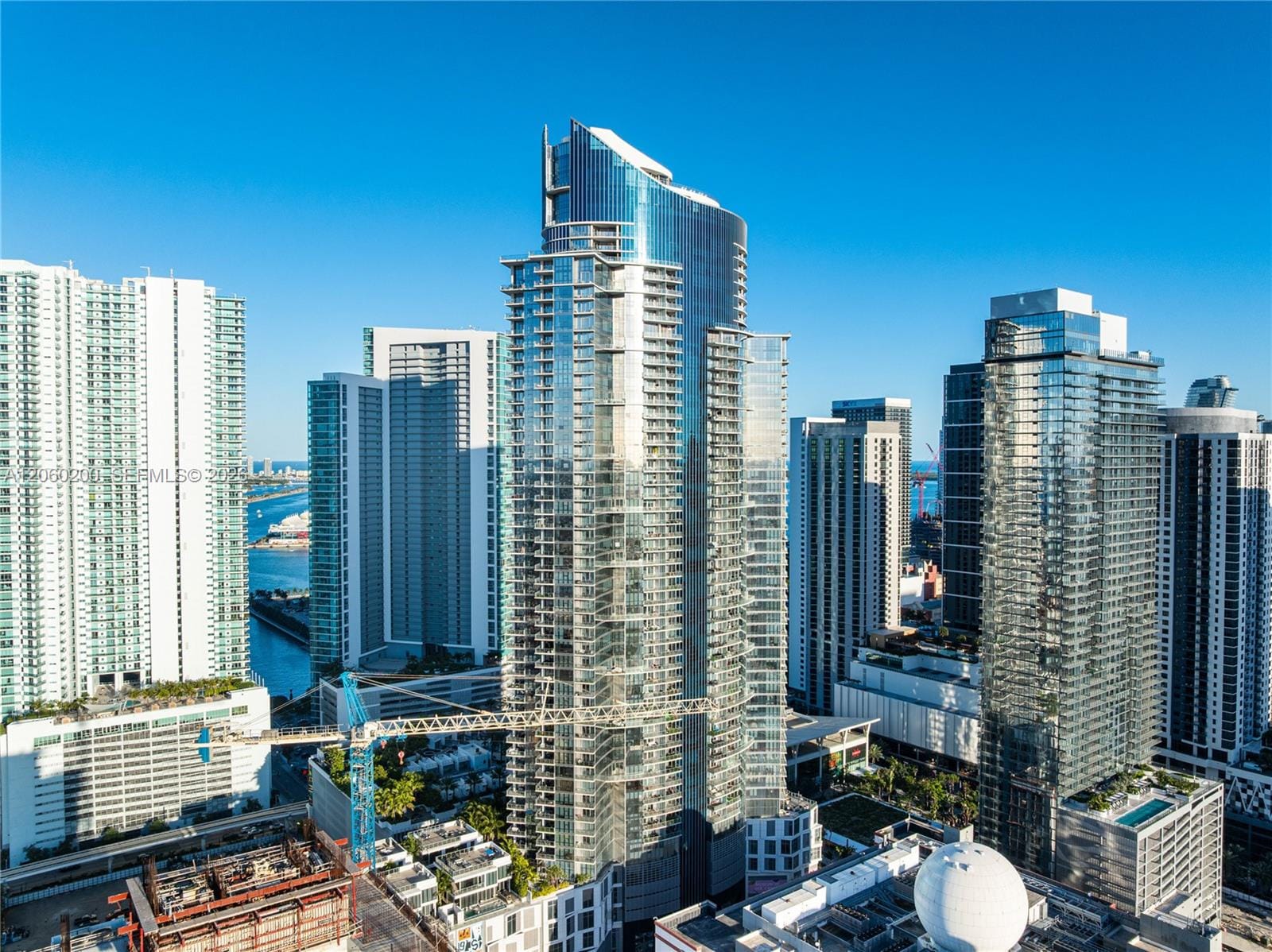 851 NE 1st Avenue 2911, Miami, FL 33132
