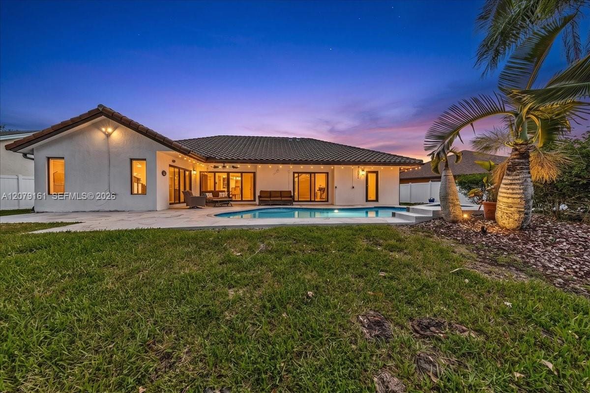 15056 SW 10th Street, Sunrise, FL 33326