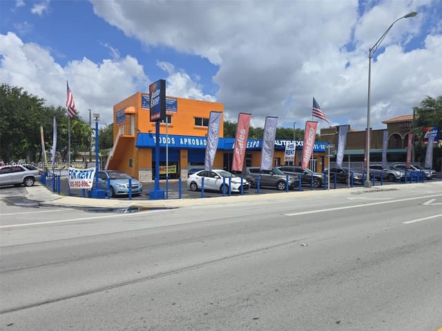 4010 E 8th Avenue, Hialeah, FL 33013