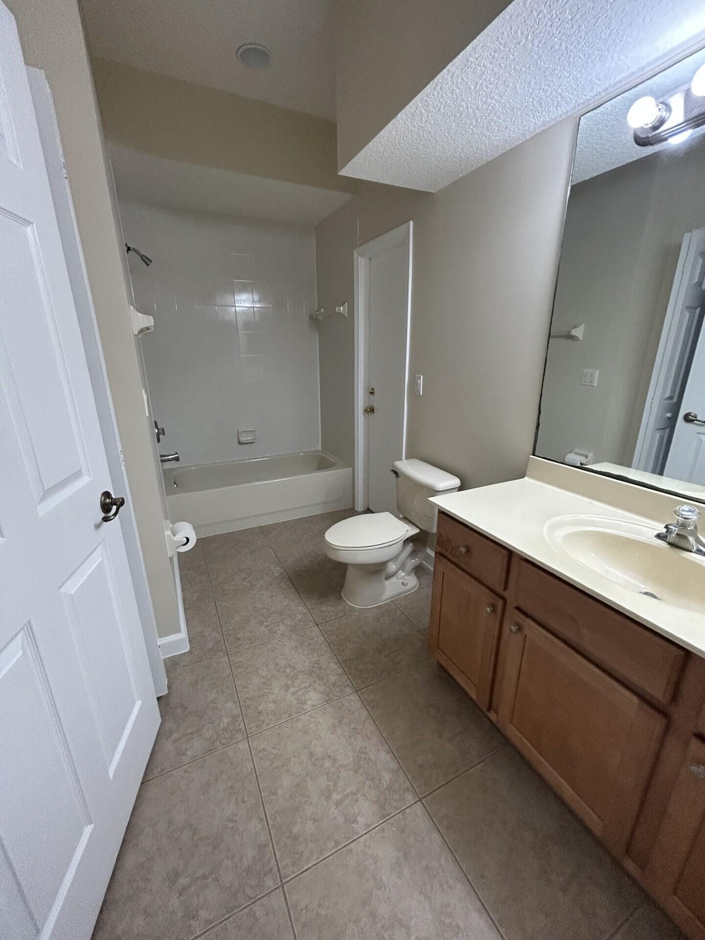 3804 Victoria Road — photo 9