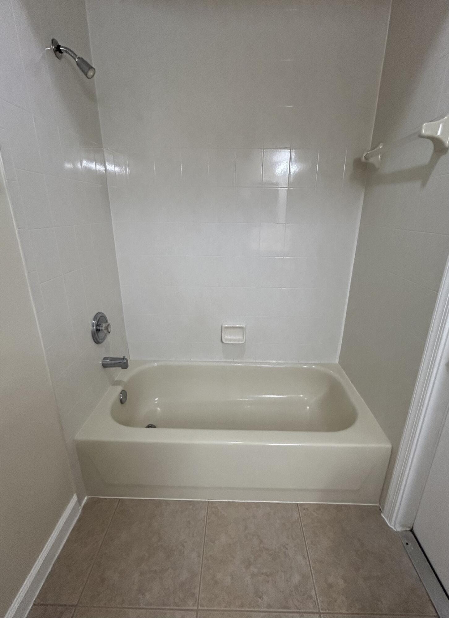 3804 Victoria Road — photo 8