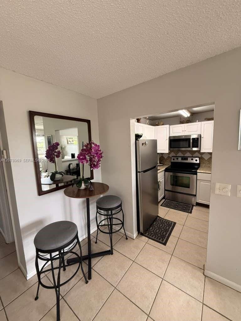 425 Southampton B 425 — photo 10