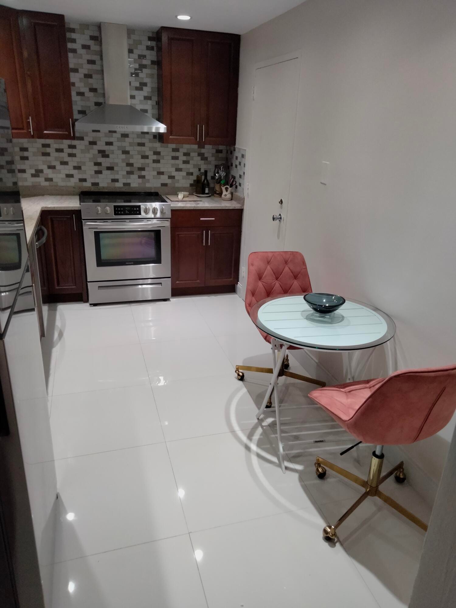4250 Galt Ocean Drive 10k — photo 2