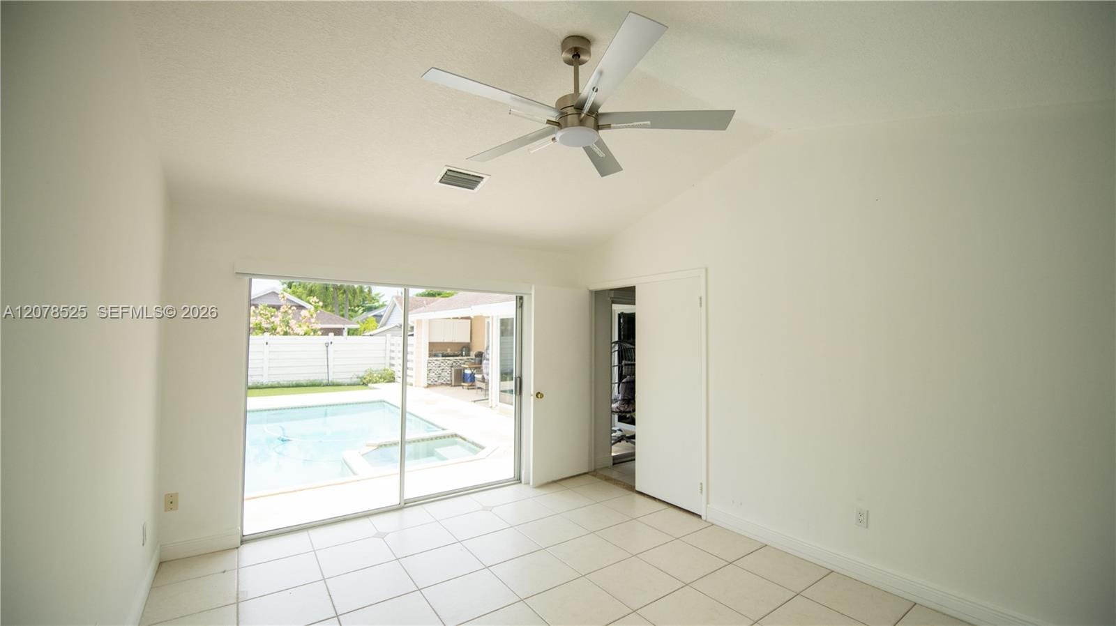 14045 SW 103rd Terrace, Miami, FL 33186 photo 17