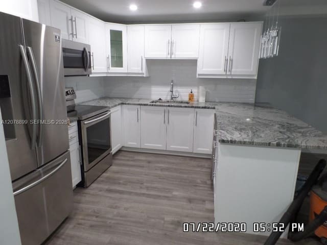 1600 S Ocean Drive 18D, Hollywood, FL 33019