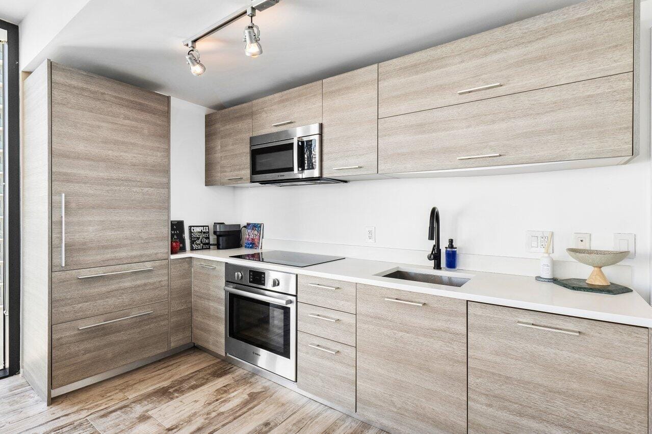 650 NE 32ND Street 1508, Miami, FL 33137 photo 3