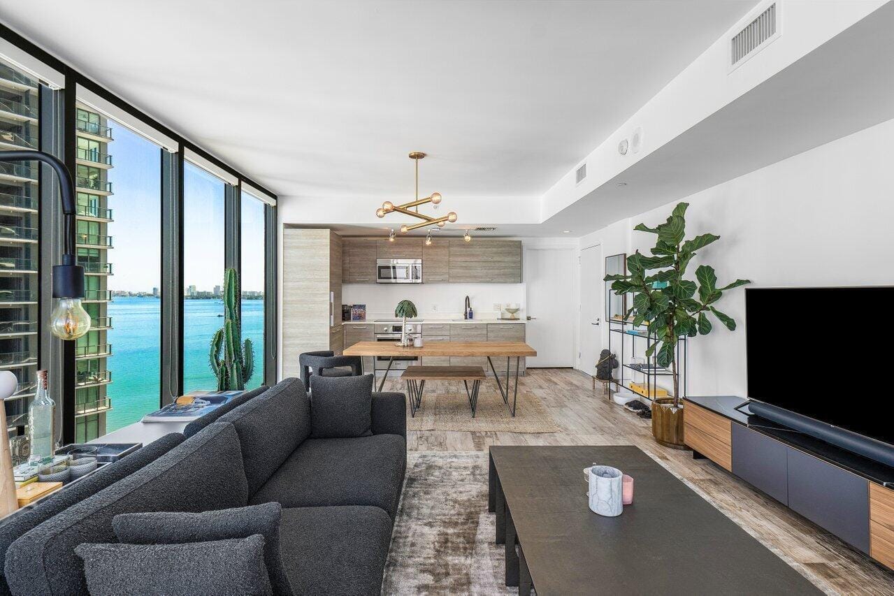 650 NE 32ND Street 1508, Miami, FL 33137 photo 9
