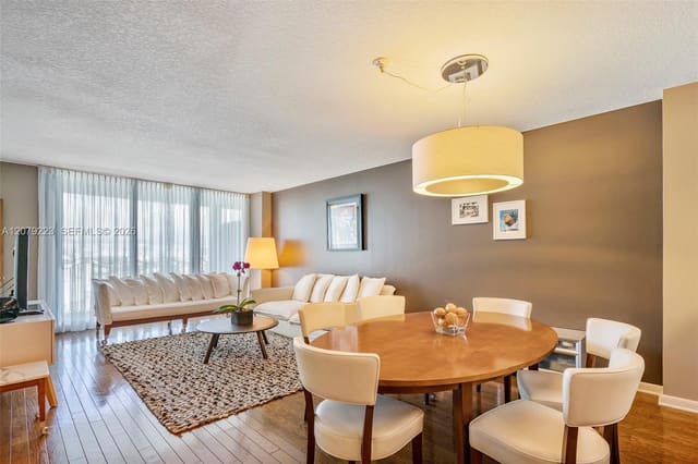 1500 Ocean Drive 810, Miami Beach, FL 33139