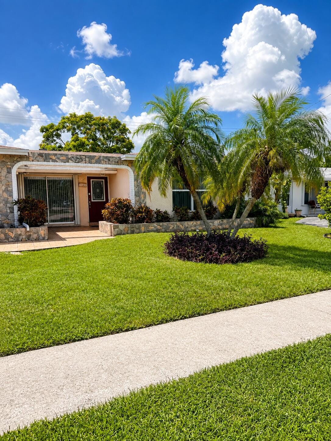 10720 NW 26TH Place, Sunrise, FL 33322