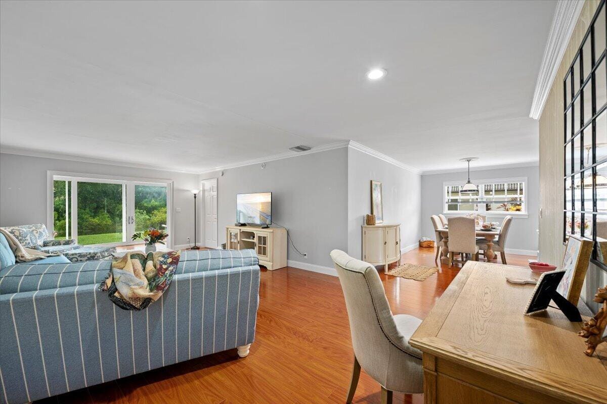 206 Lake Susan Lane — photo 10