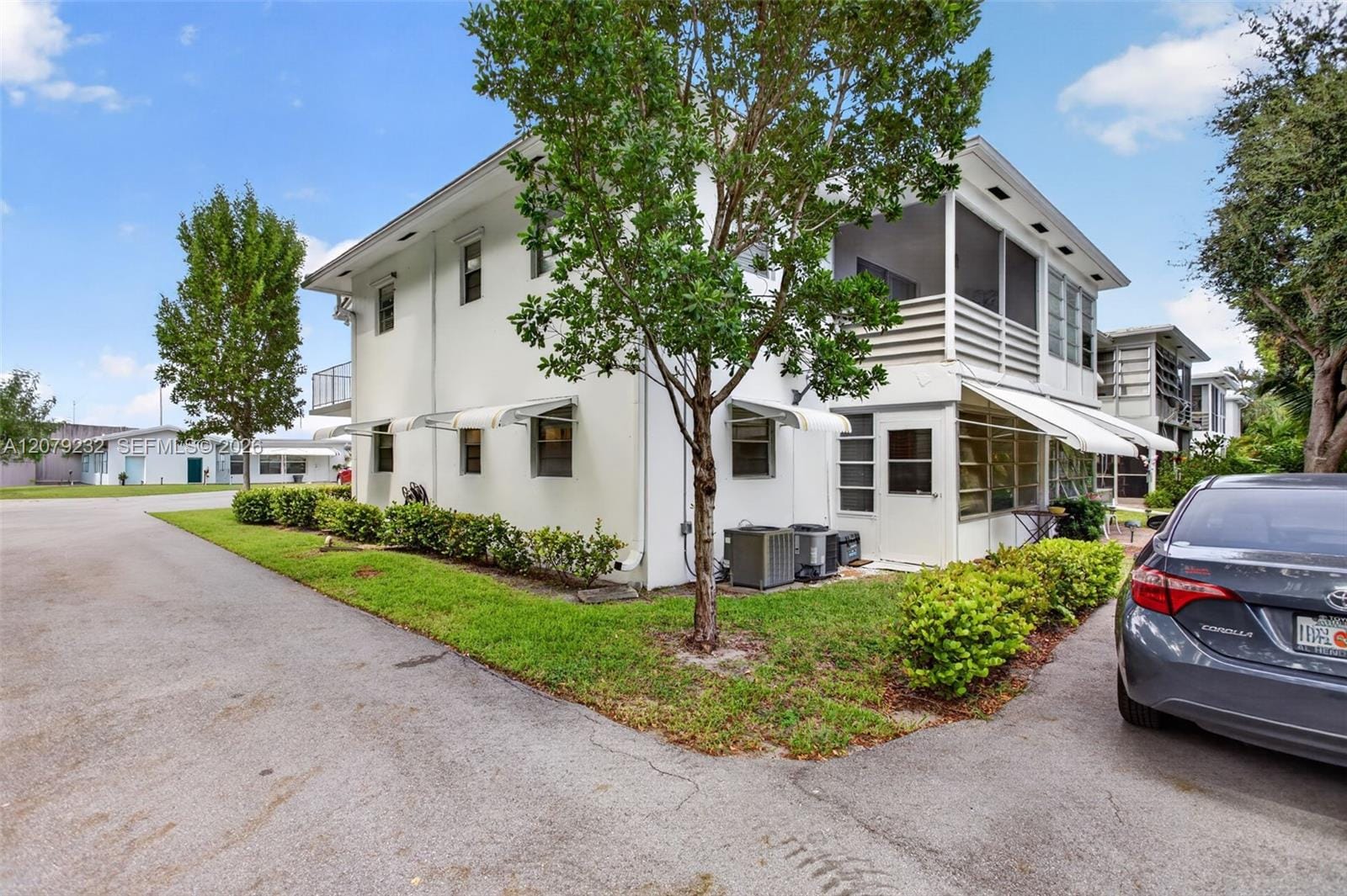2551 W Golf Boulevard 101 — photo 2