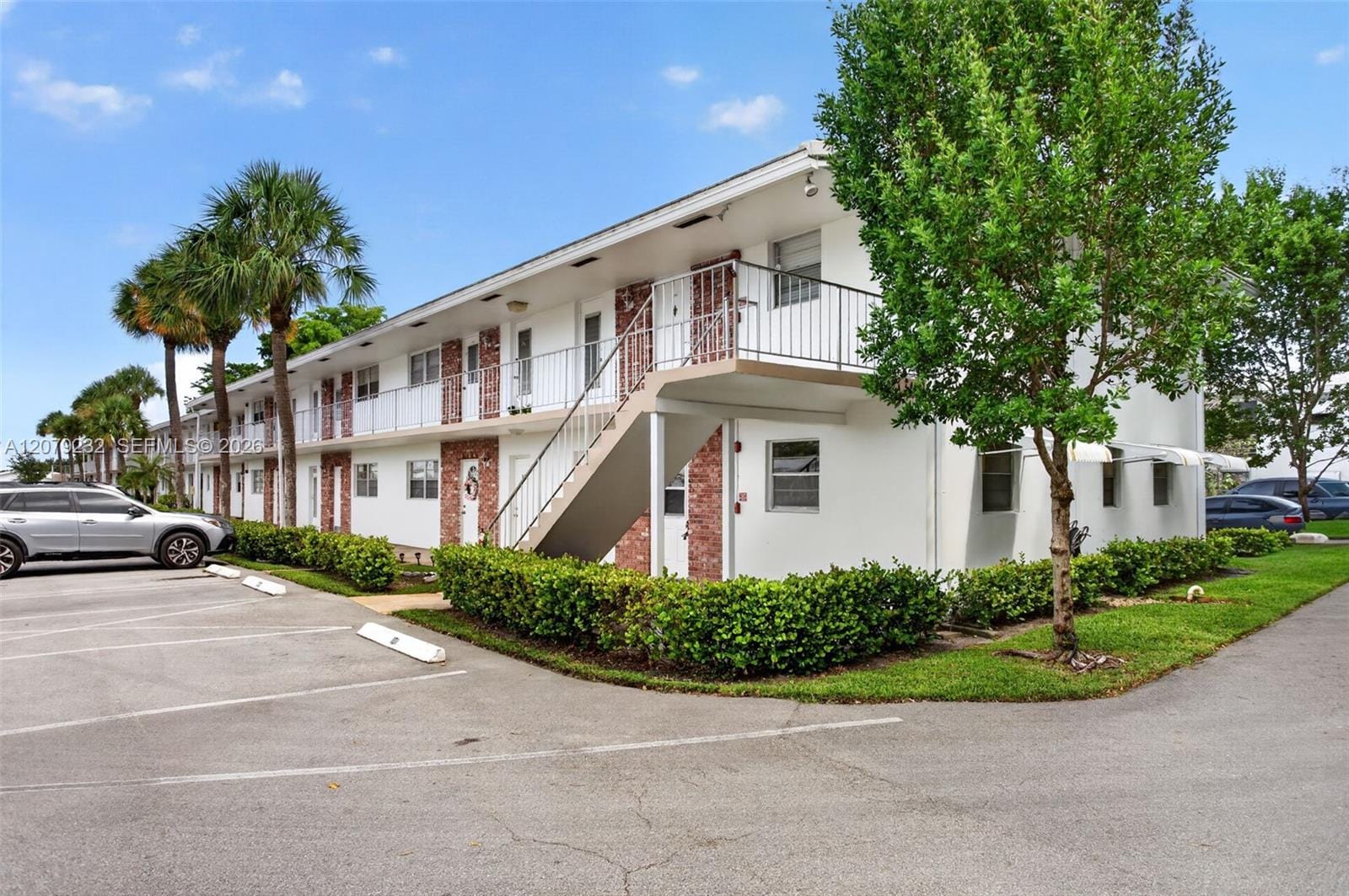 2551 W Golf Boulevard 101, Pompano Beach, FL 33064
