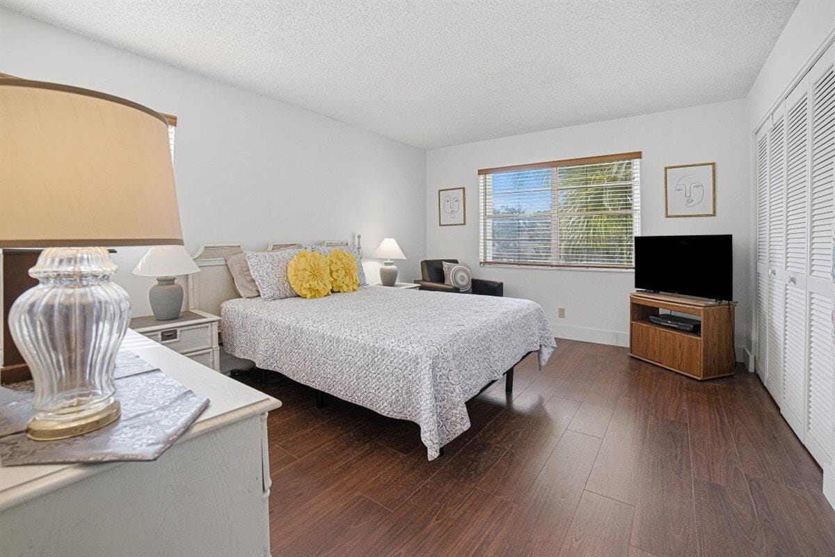 4151 NW 90th Avenue 207 — photo 11