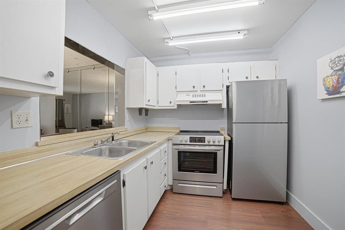 4151 NW 90th Avenue 207 — photo 4