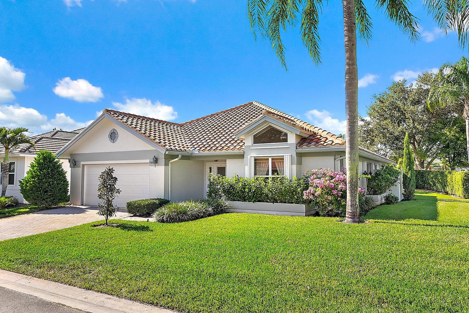 7998 SE Hempstead Circle, Hobe Sound, FL 33455