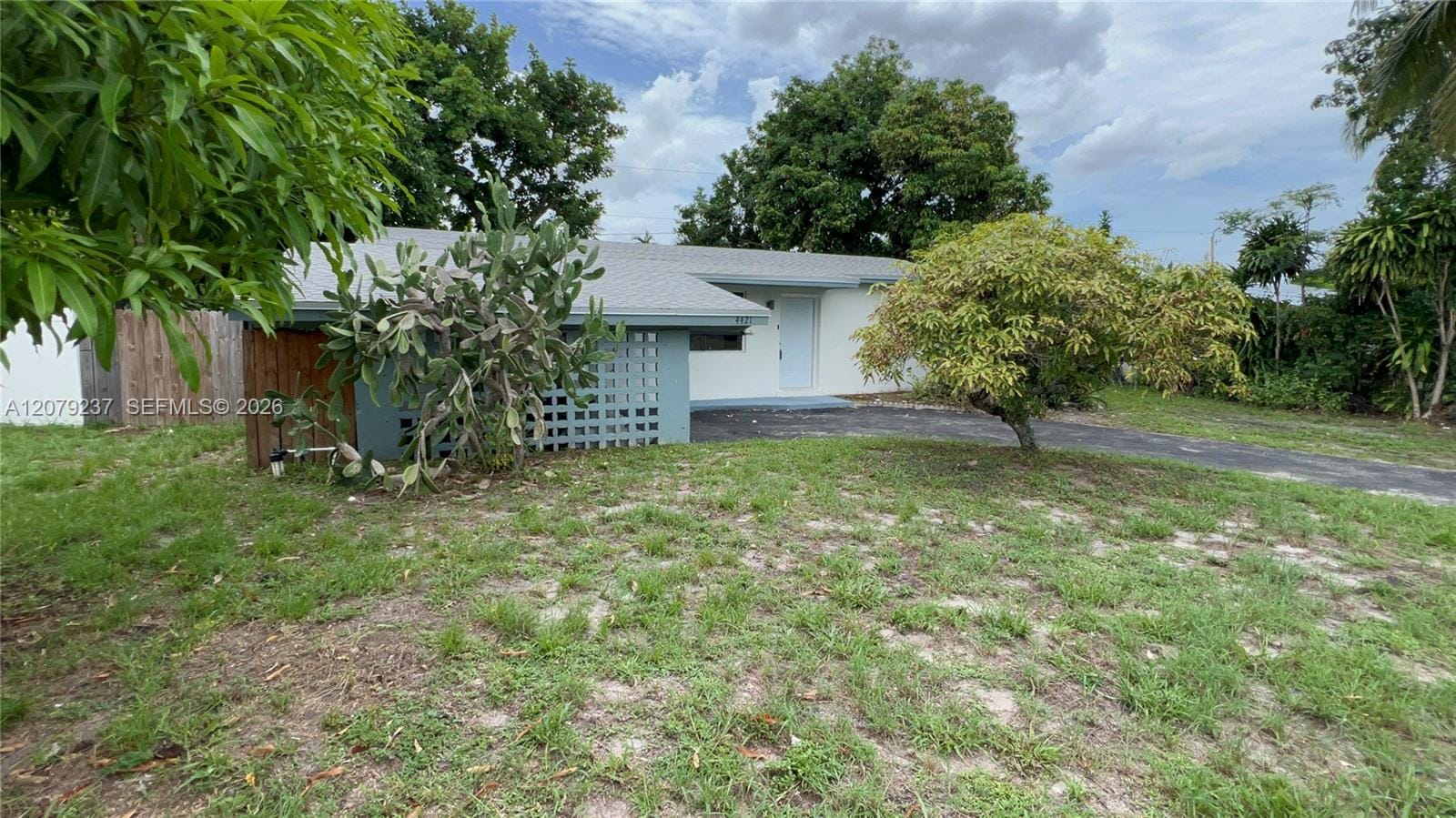 4421 NW 33rd Street, Lauderdale Lakes, FL 33319 photo 27