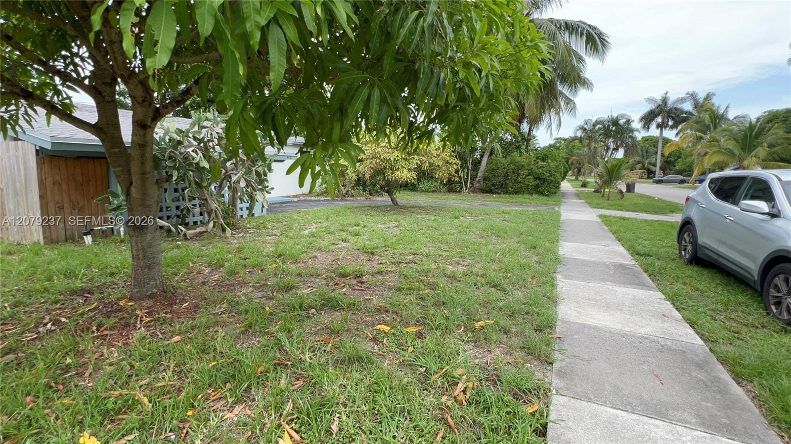 4421 NW 33rd Street, Lauderdale Lakes, FL 33319 photo 29
