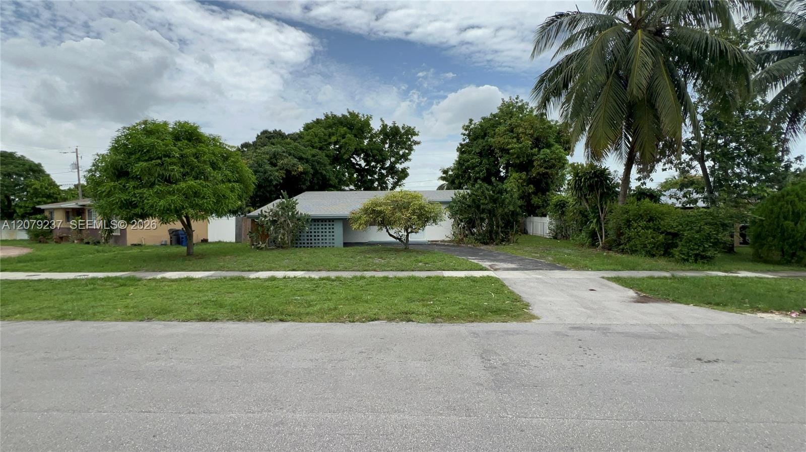 4421 NW 33rd Street, Lauderdale Lakes, FL 33319 photo 30
