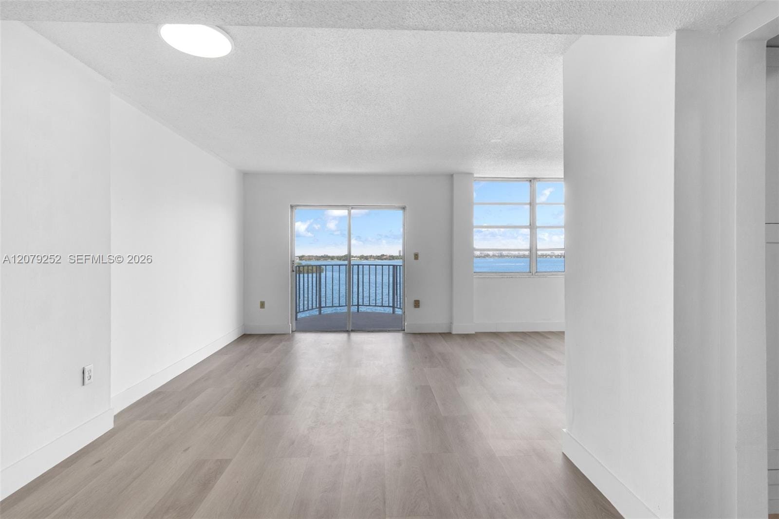 11930 N Bayshore Drive 704, North Miami, FL 33181 photo 17
