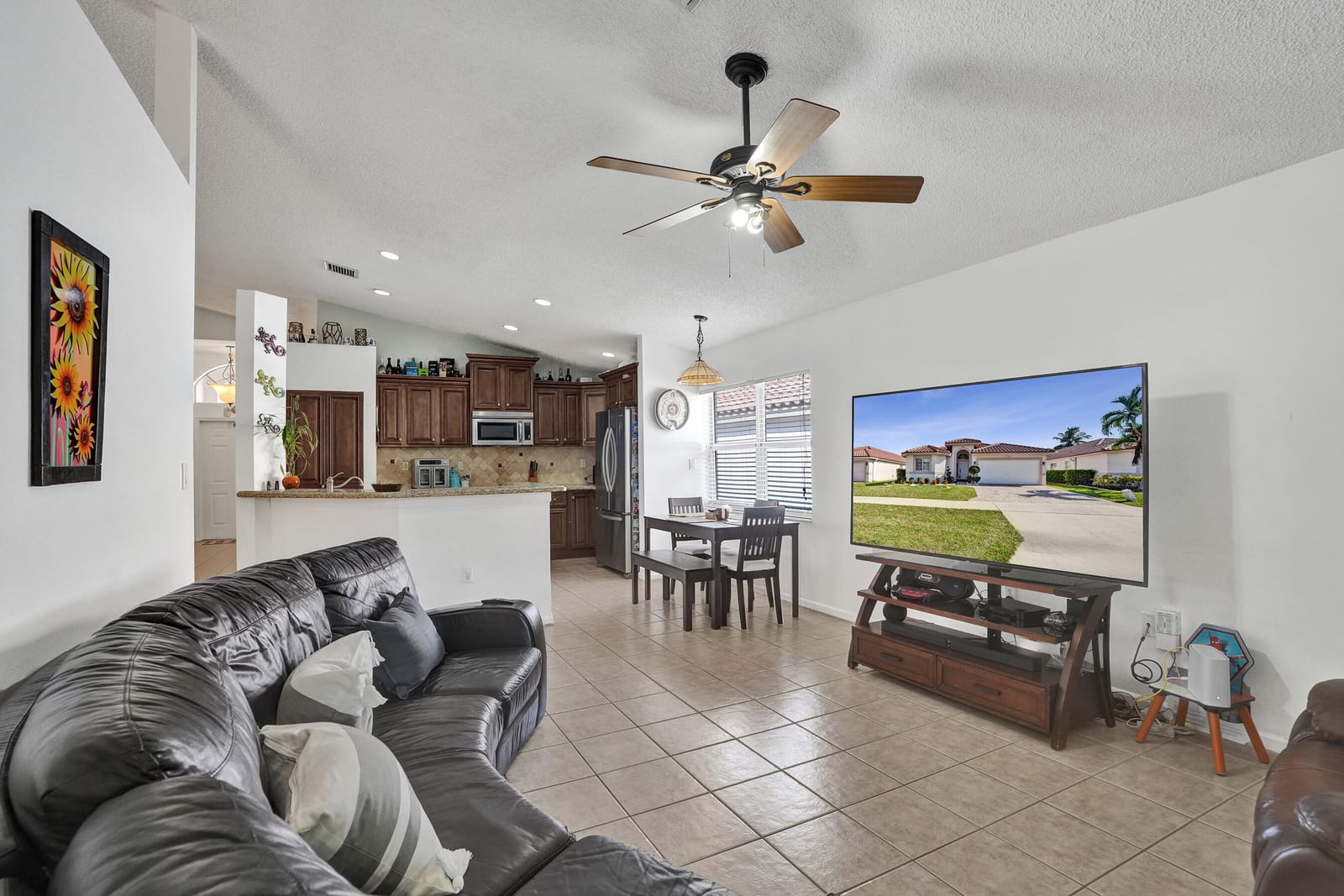 7572 Parkside Lane, Margate, FL 33063 photo 18