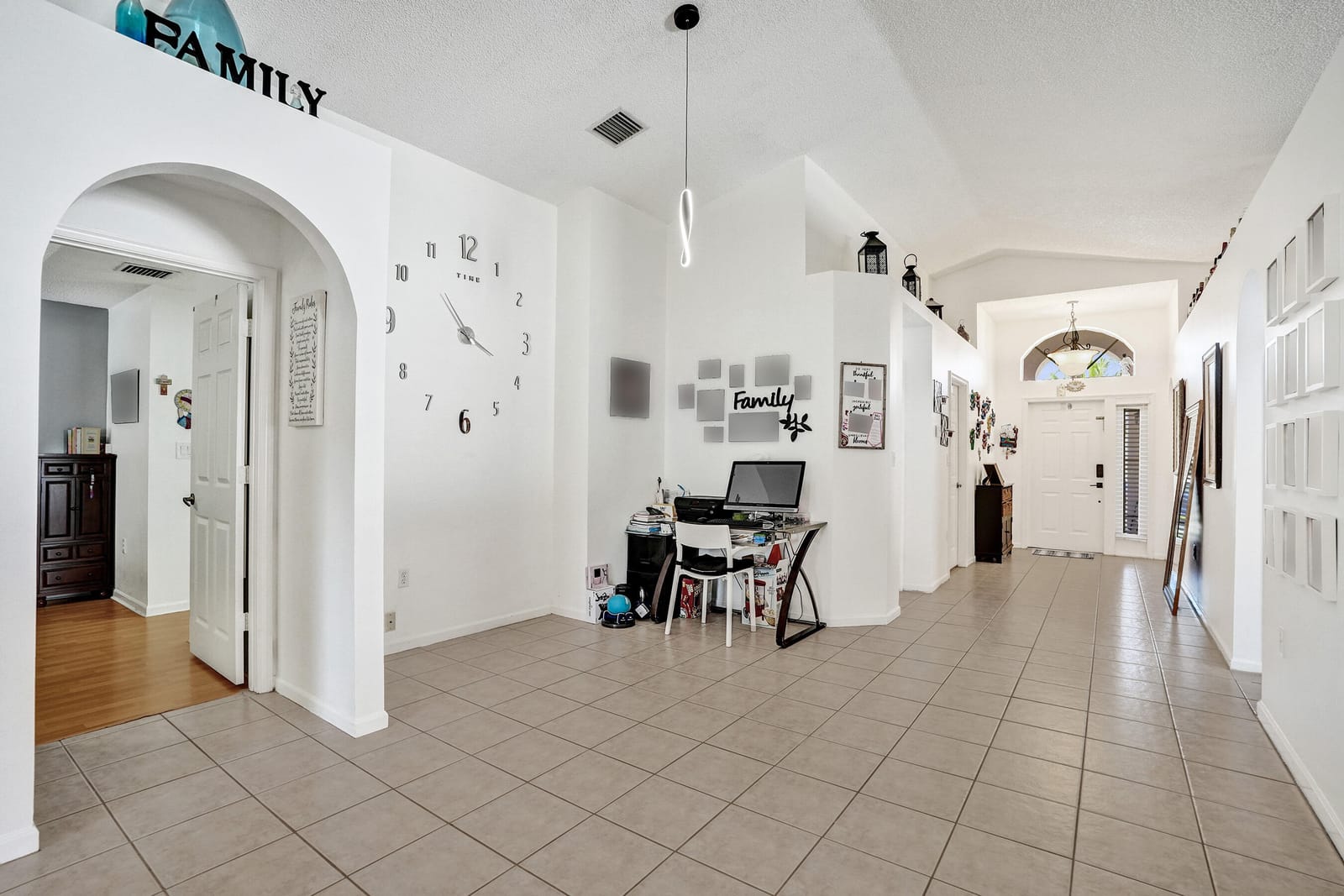 7572 Parkside Lane, Margate, FL 33063 photo 24