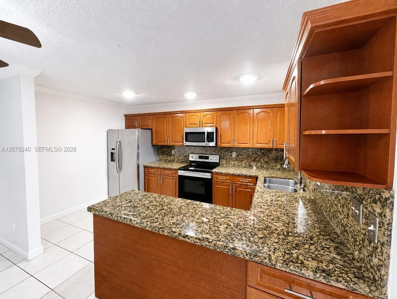 8215 SW 23rd Court 17D — photo 6