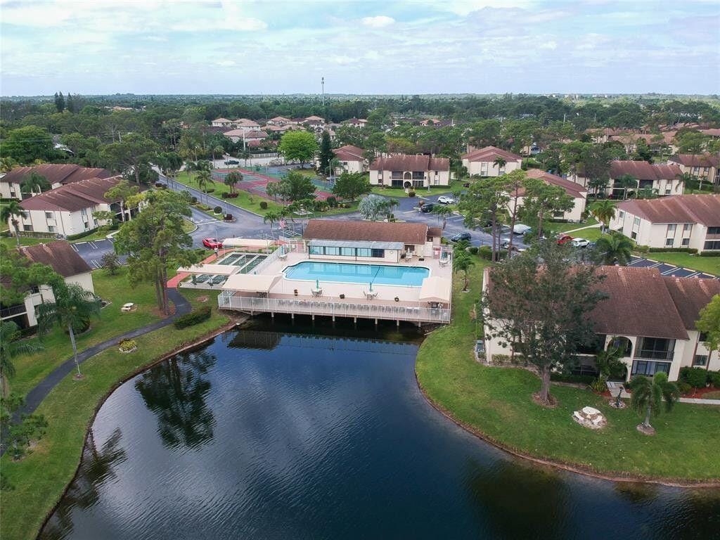 331 Knotty Pine Circle C-1, Greenacres, FL 33463 photo 16