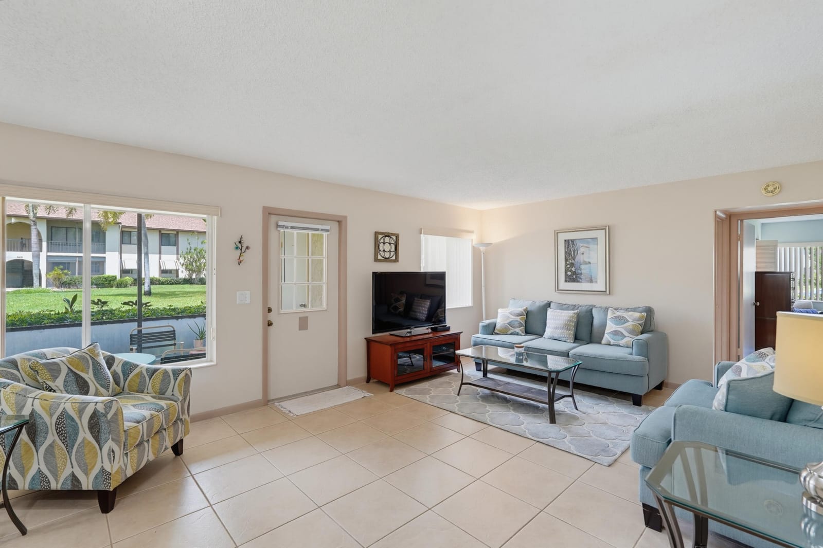 331 Knotty Pine Circle C-1, Greenacres, FL 33463 photo 4