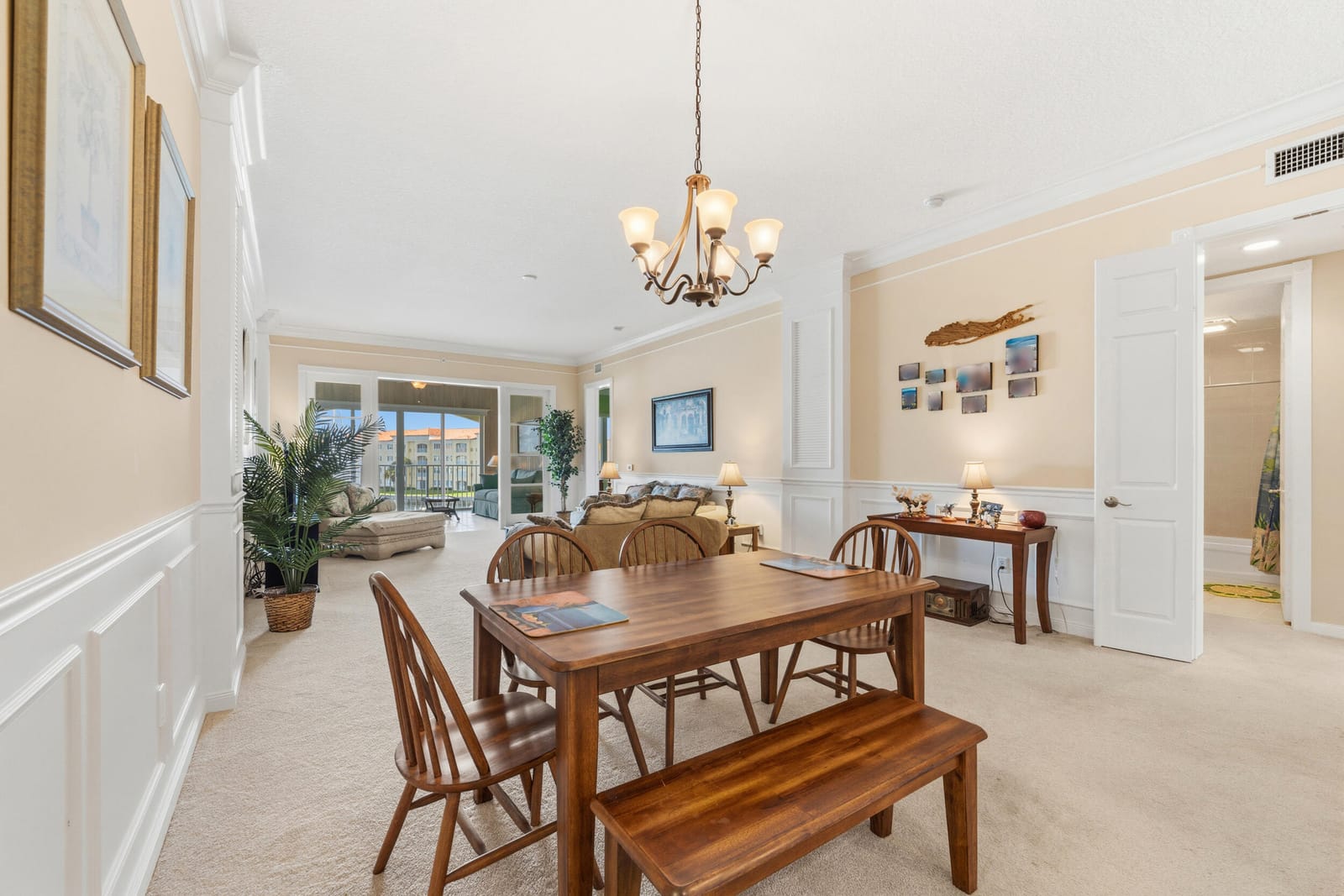 16 Harbour Isle Drive W 302 — photo 2