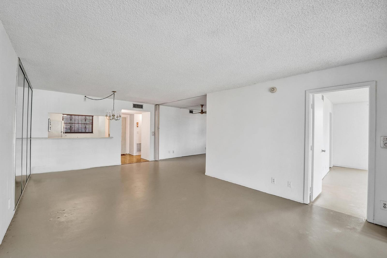 1811 SABAL PALM Drive 203, Davie, FL 33324 photo 18