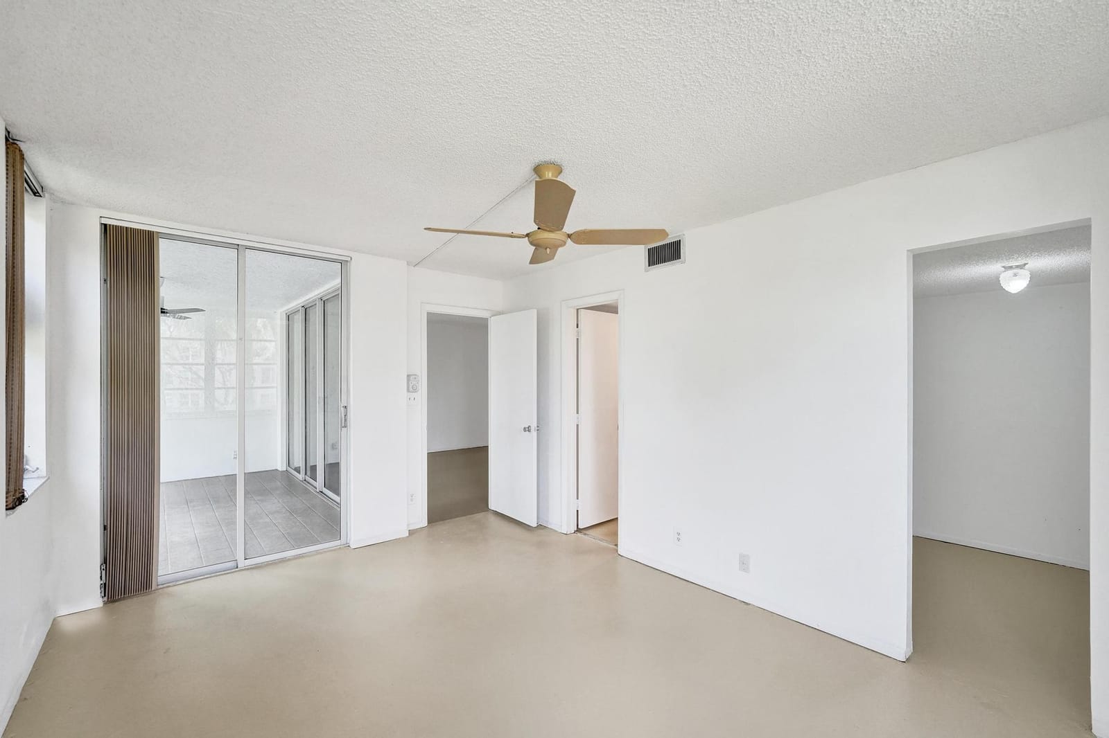 1811 SABAL PALM Drive 203, Davie, FL 33324 photo 23