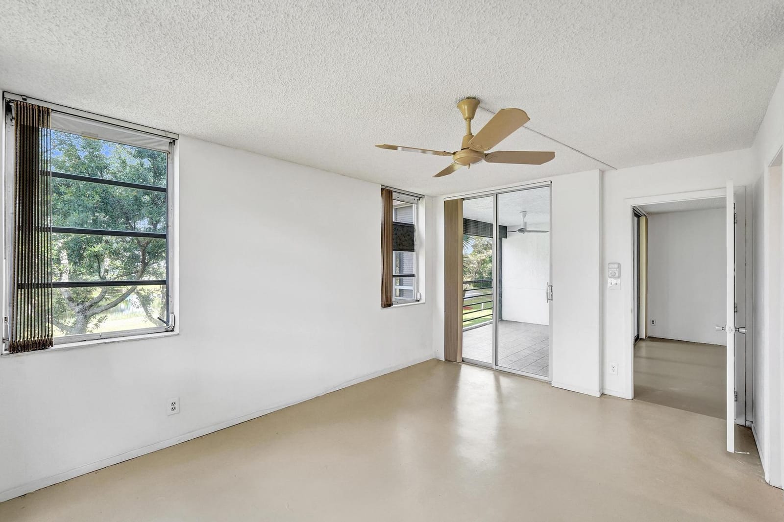1811 SABAL PALM Drive 203, Davie, FL 33324 photo 25