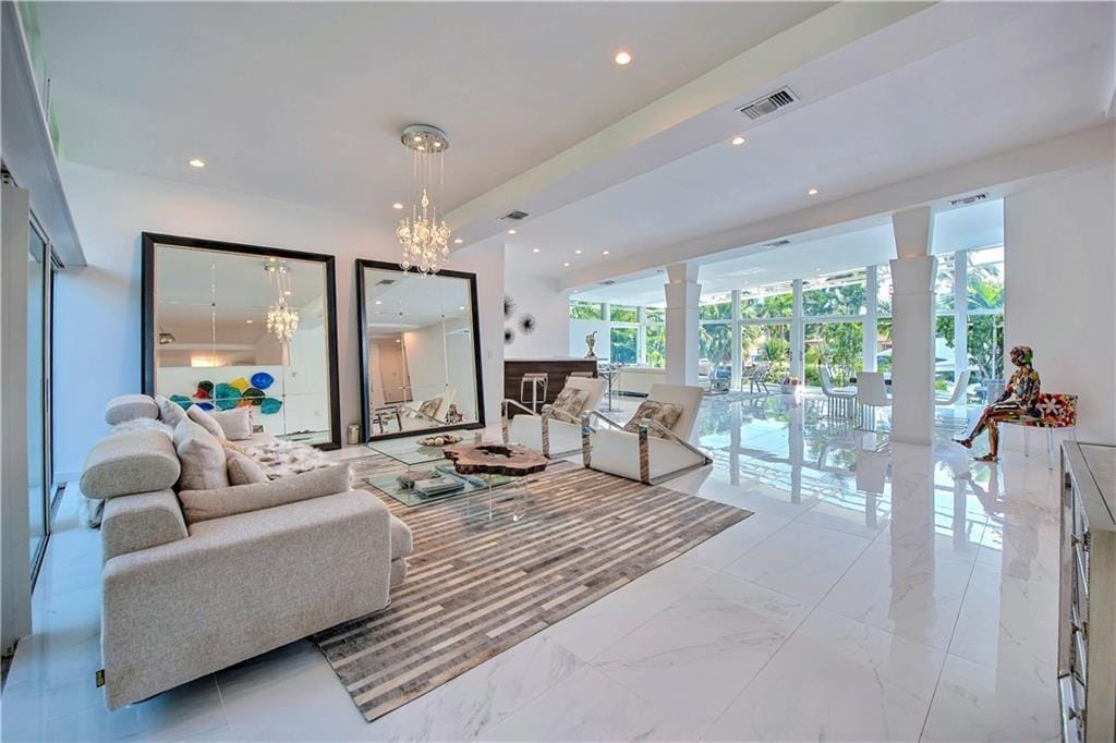 28 PELICAN Drive, Fort Lauderdale, FL 33301 photo 21