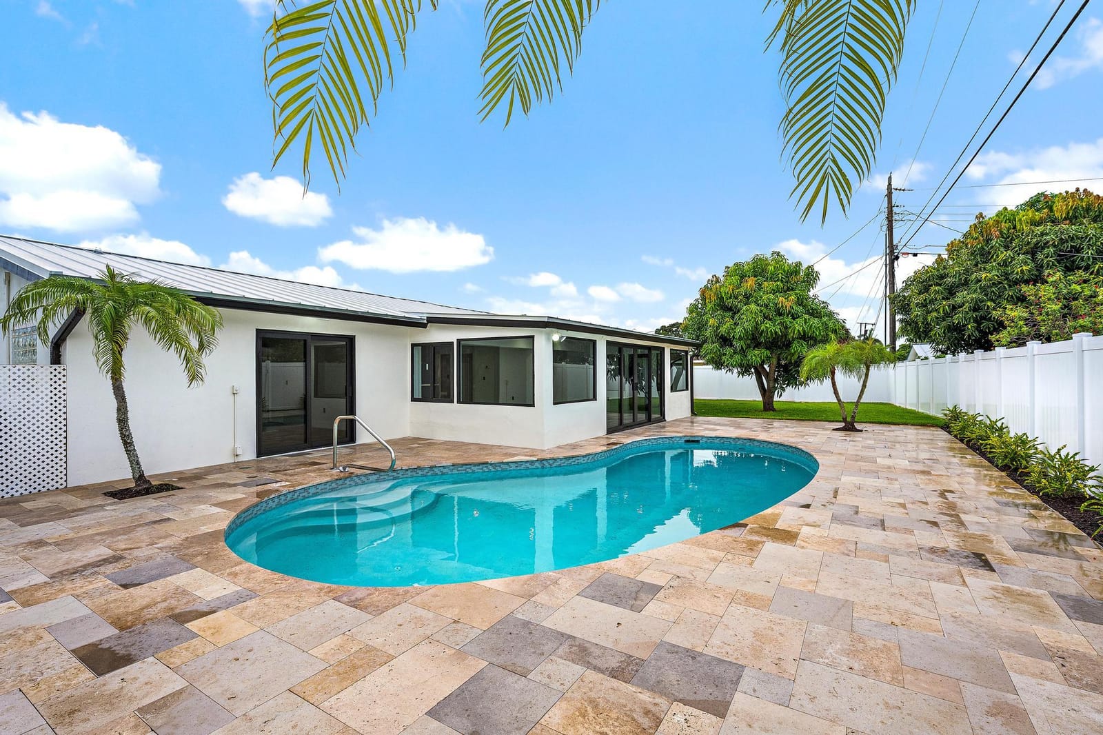 360 Saturn Avenue, Tequesta, FL 33469 photo 26