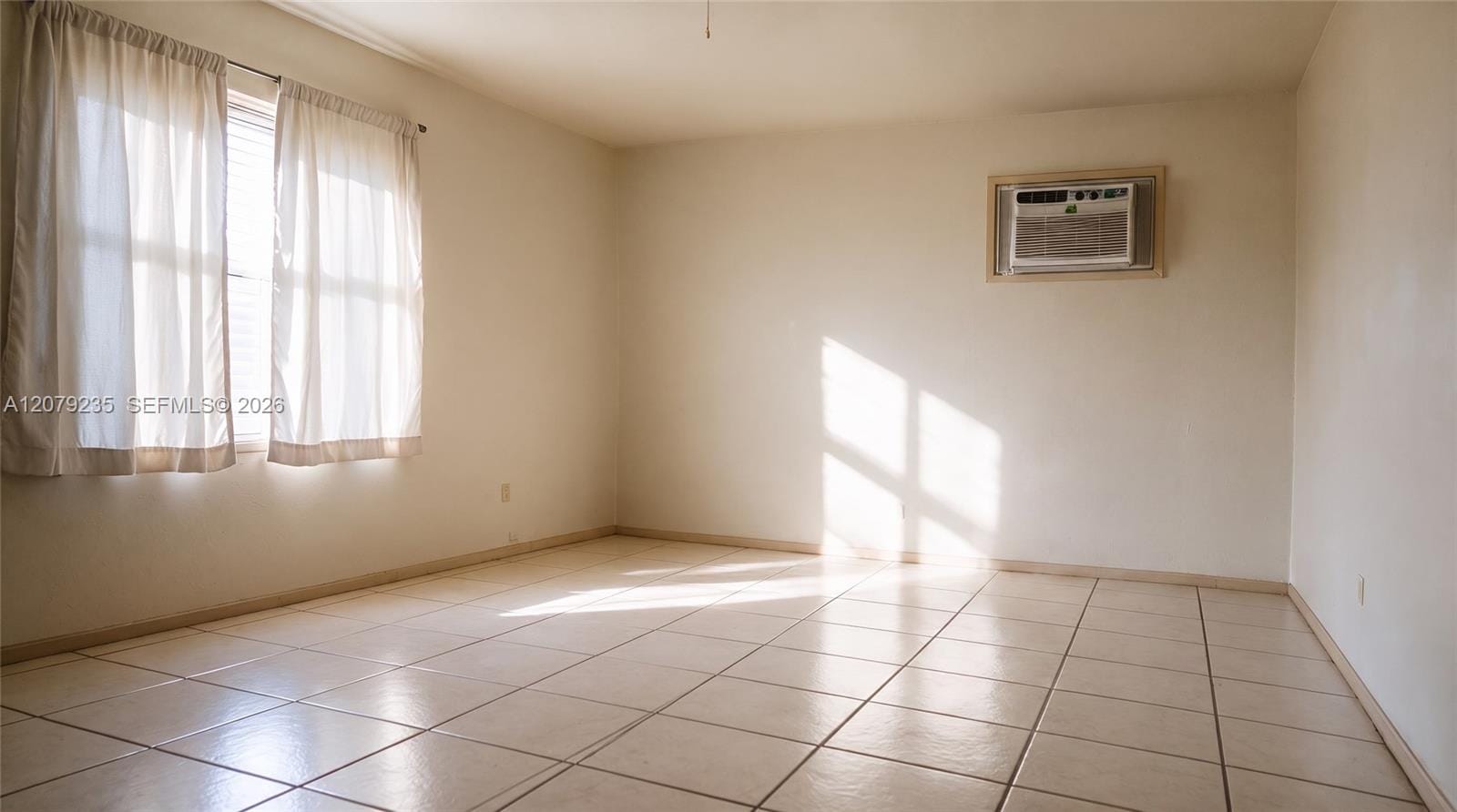 2506 Acapulco Drive — photo 8