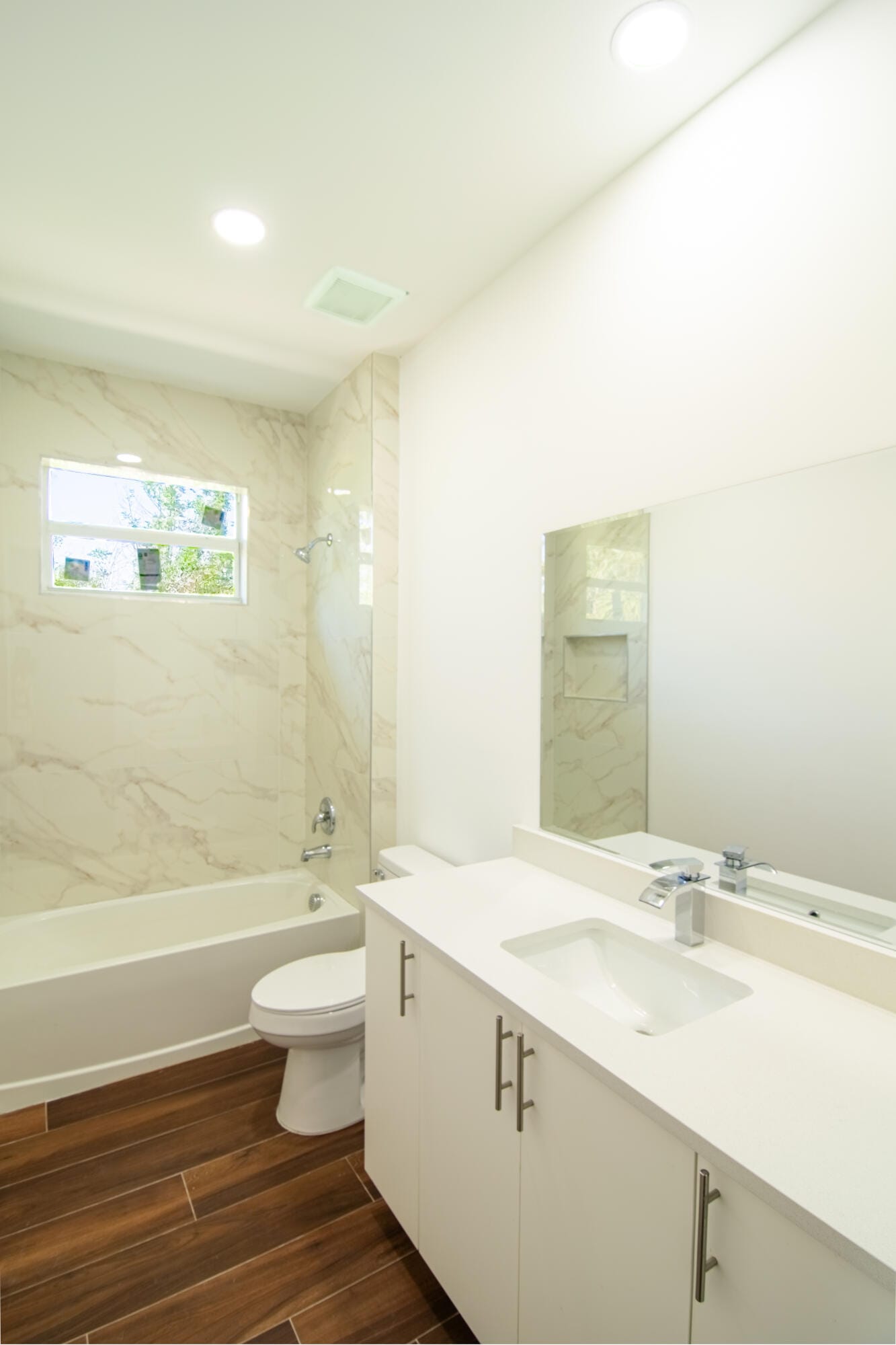 15061 BRAINBRIDGE Circle, Port Charlotte, FL 33981 photo 18