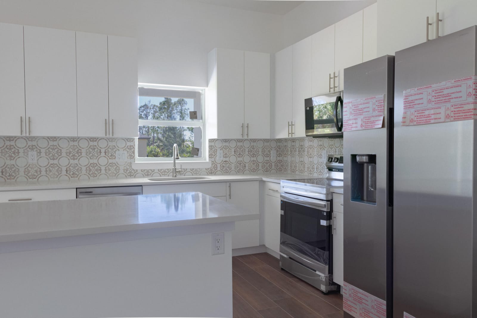 15061 BRAINBRIDGE Circle, Port Charlotte, FL 33981 photo 9