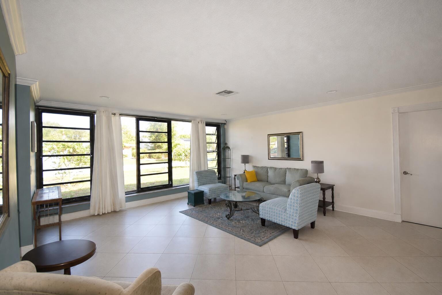 630 WEST Drive, Delray Beach, FL 33445 photo 2