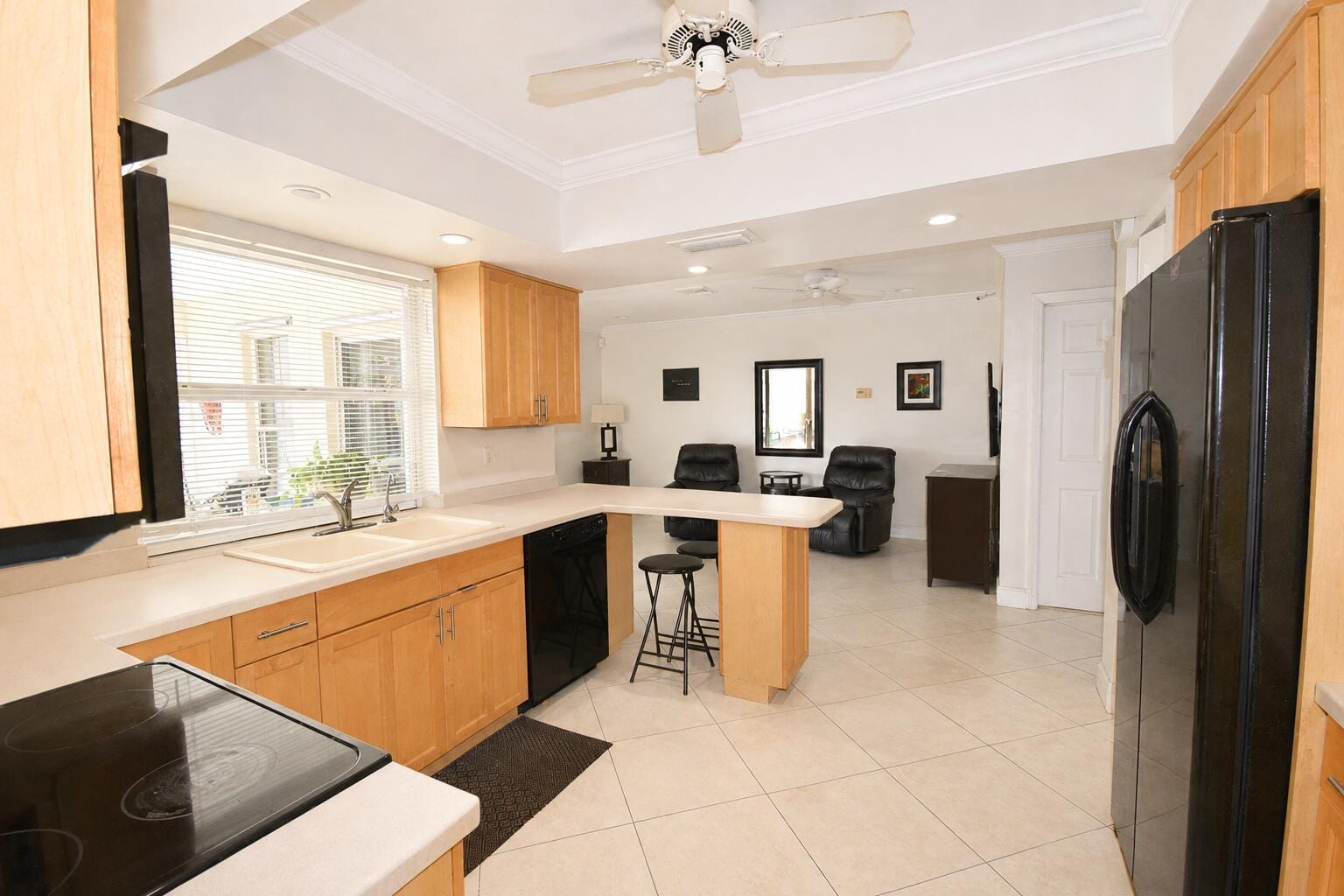 630 WEST Drive, Delray Beach, FL 33445 photo 5