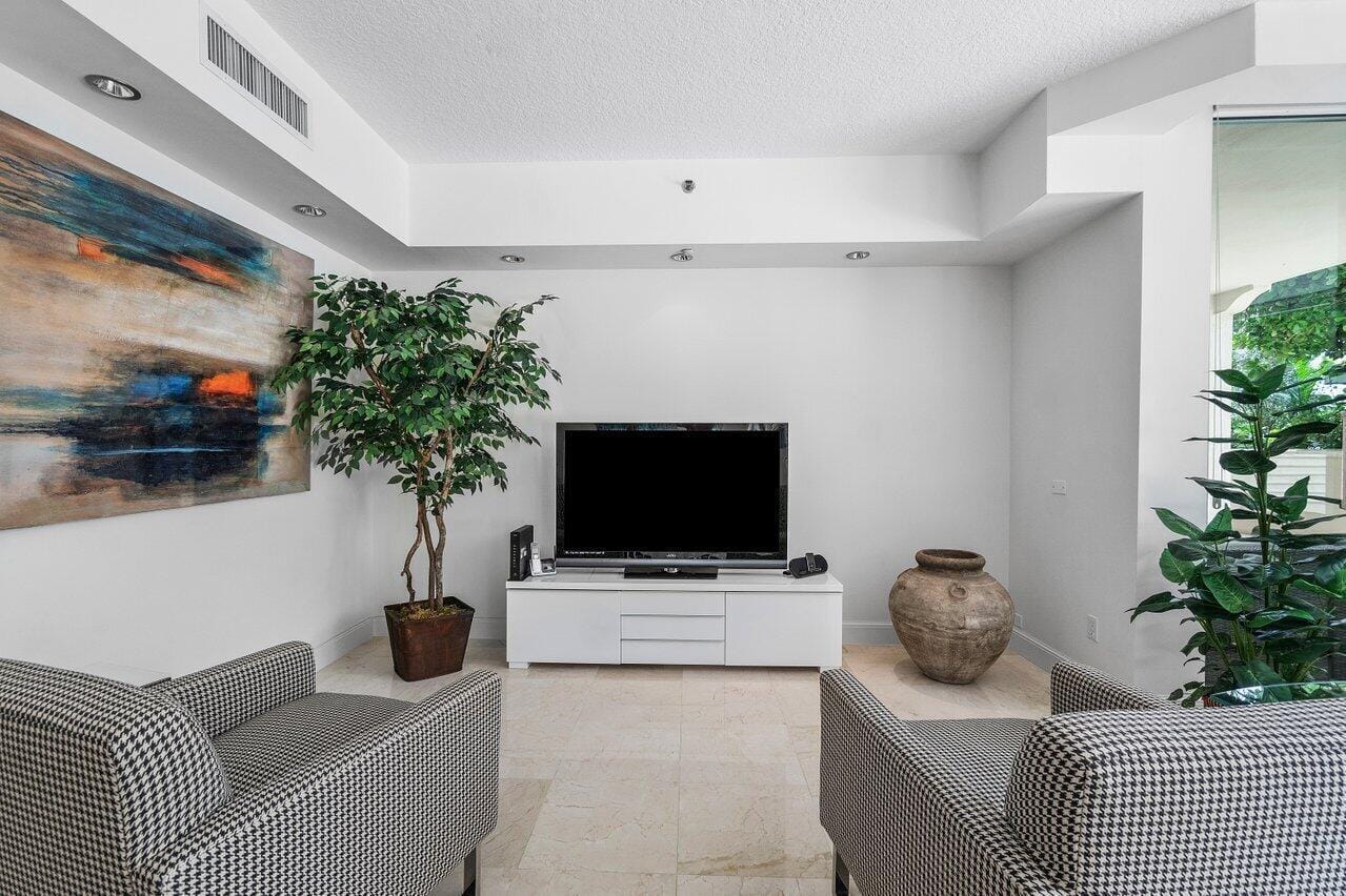 3720 S Ocean Boulevard 108 — photo 4
