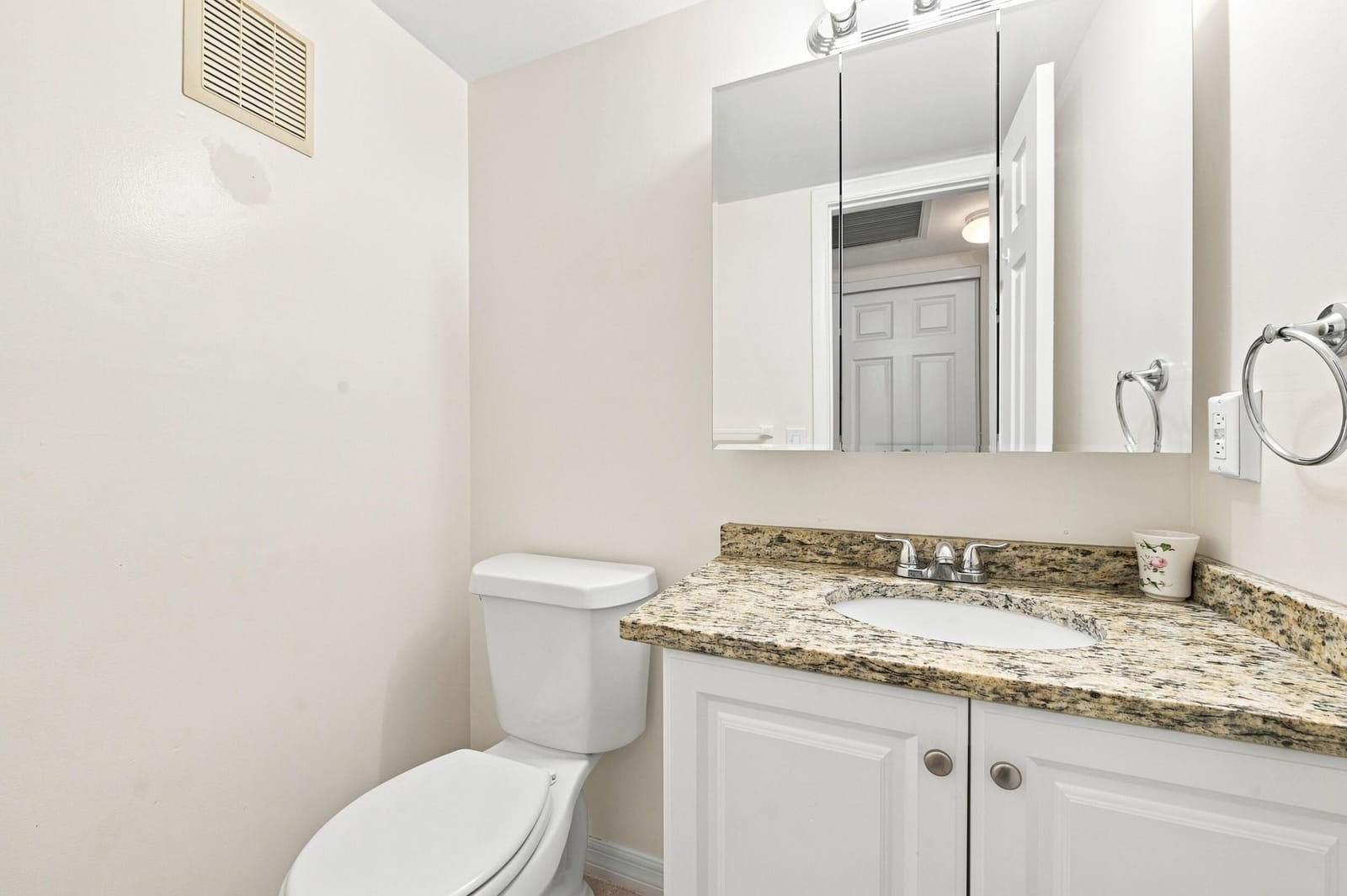 489 Tilford W, Deerfield Beach, FL 33442 photo 21