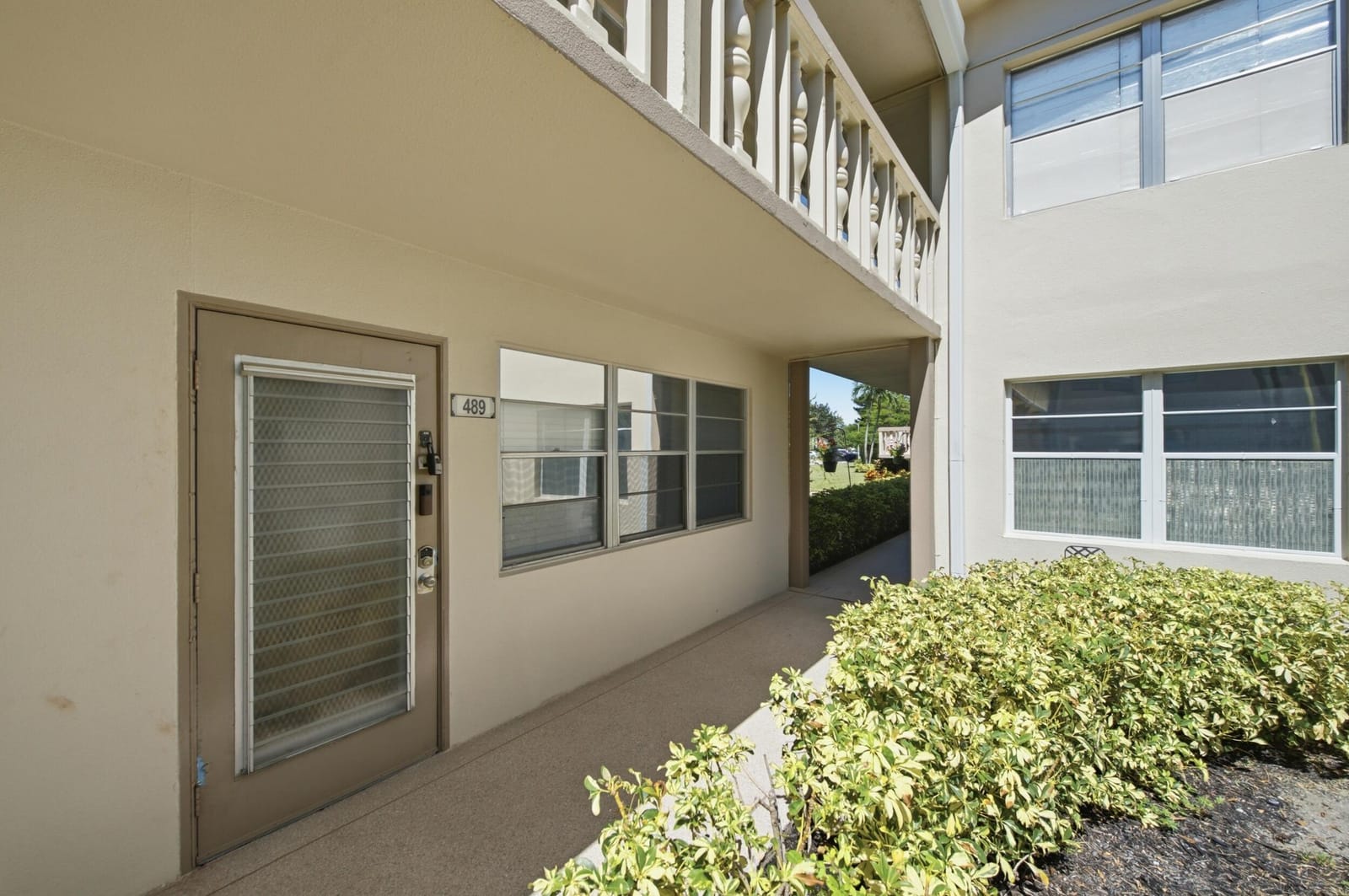 489 Tilford W — photo 6